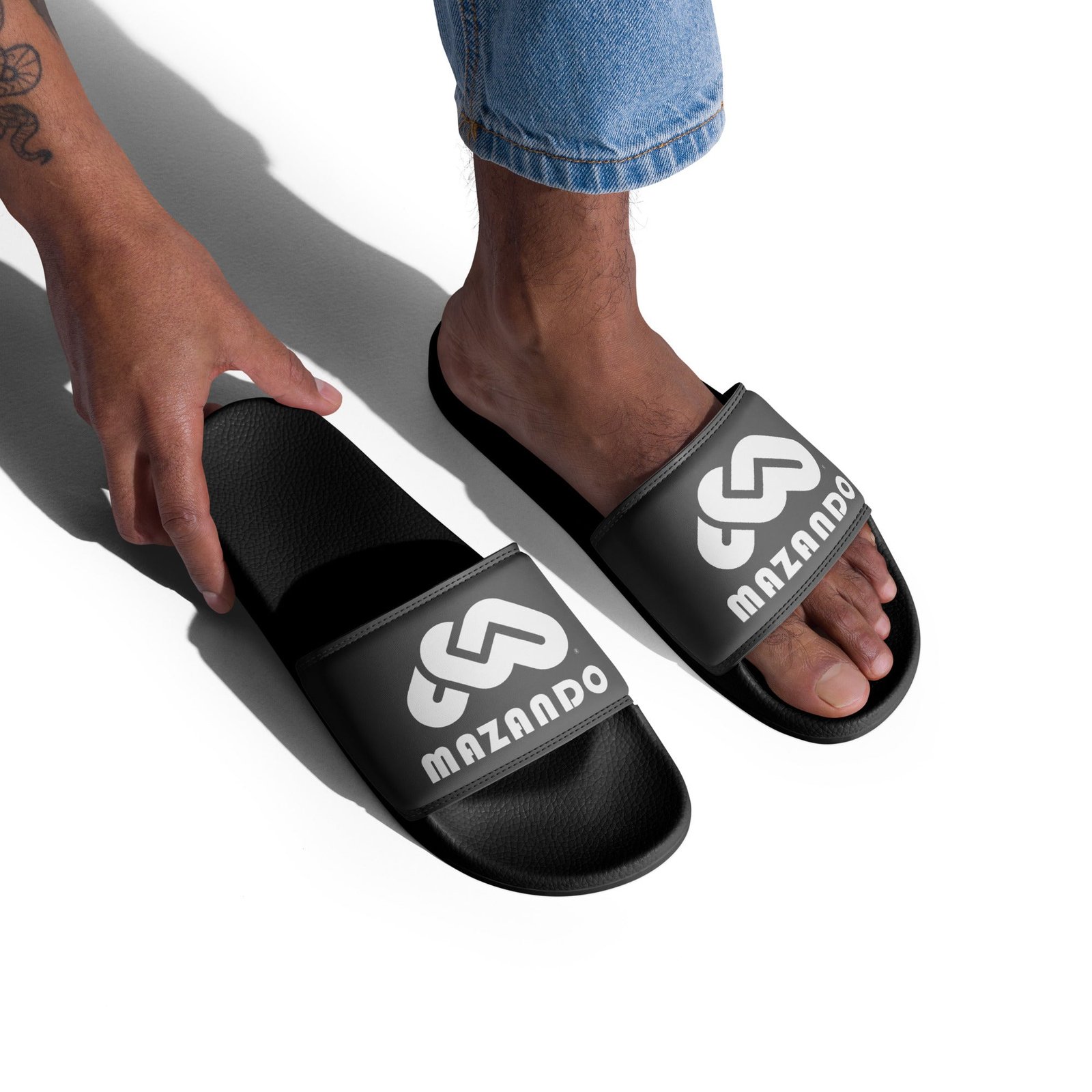 Men’s slides - Image 3